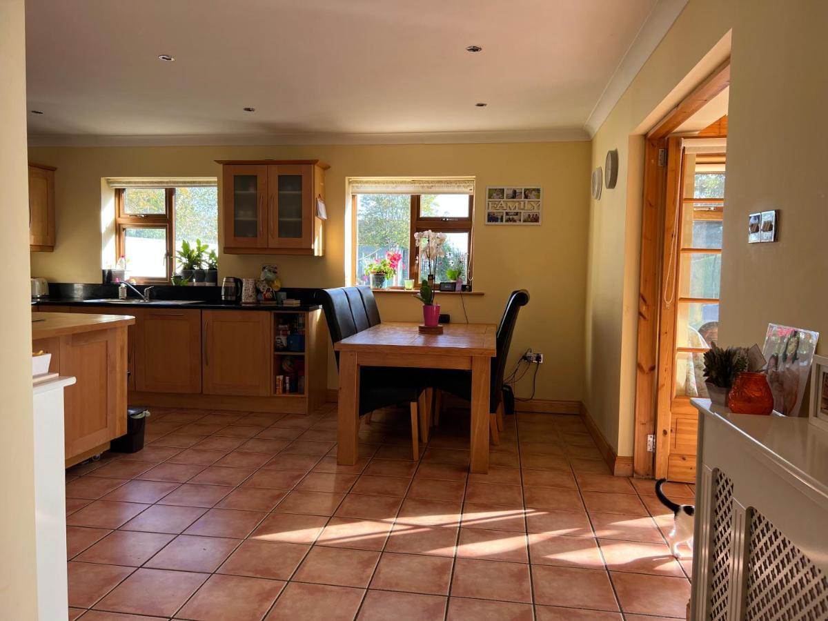Hillview Bed & Breakfast Енискери Екстериор снимка